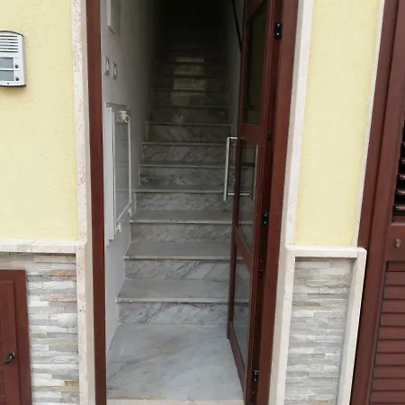 Casa Leo